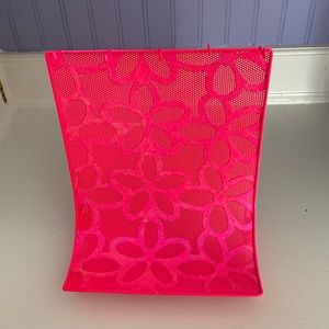 Pink jewelry holder